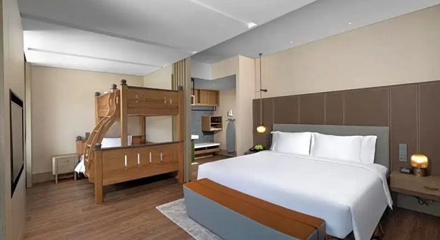 Четырёхместный номер Premium Crowne Plaza Chongli Resort by IHG