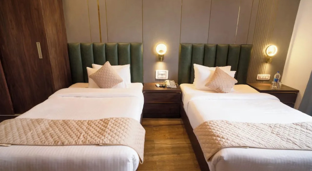 Двухместный номер Executive с балконом Dhauladhar Heights Resort