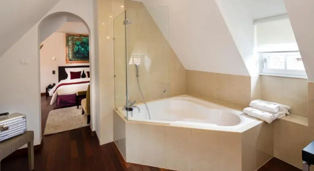 Junior-Suite Hotel Restaurant De lIllwald