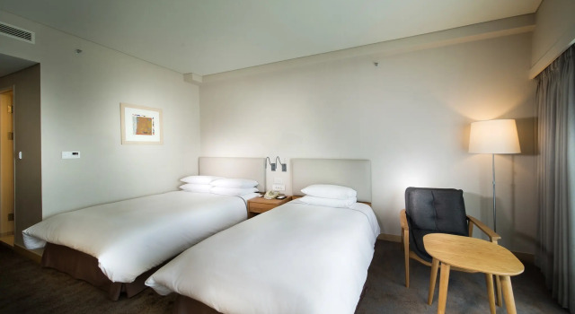 Номер Standard с видом на океан Seogwipo KAL Hotel