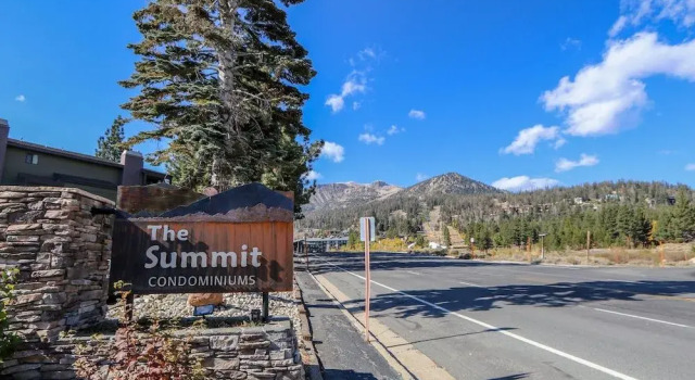 Summit 103 1 Bedroom 1 Bathroom Condo, Varaa Huoneisto Mammoth Lakes Mammoth
