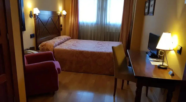 Одноместный номер Standard Hotel Cotiella