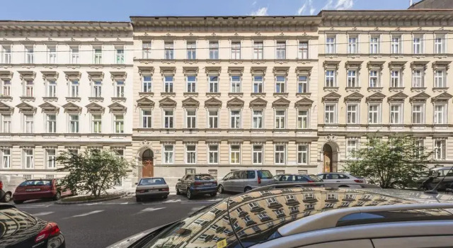 FERDI Margareten, Prenota Hotel 05. Margareten Vienna, vicino a Stazione Ferroviaria di Matzleinsdorfer Platz
