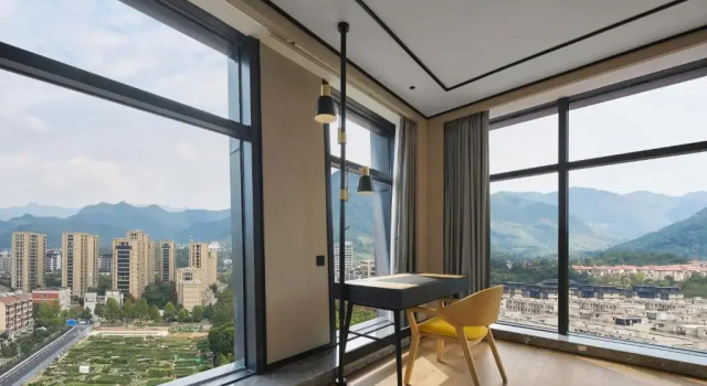 Номер Superior Hilton Garden Inn Huzhou Anji Phoenix Mountain