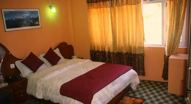 Taplejung Hotel Pathivara, Reservar Hotel Taplejung Nepal