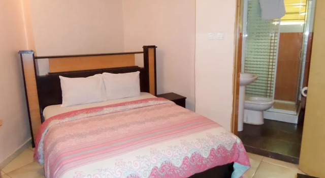 Номер Classic Royalview Hotel And Suites