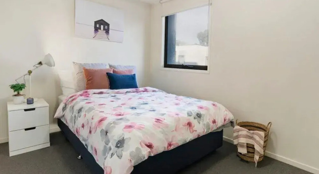 A Chic & Comfy 2BR Apt Near to Flemington Races, Book Apartment Melbourne 