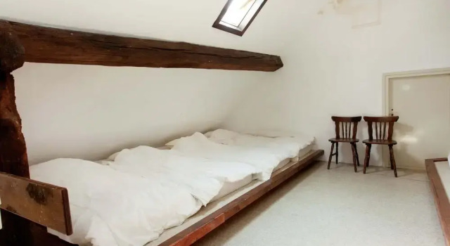 Vintage Farmhouse in Bemelen with Forest near, Prenota Hotel Hotel a Limburgo con parcheggio, Parcheggio