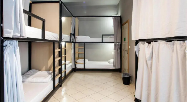 Кровать в общем номере So Young Hostel