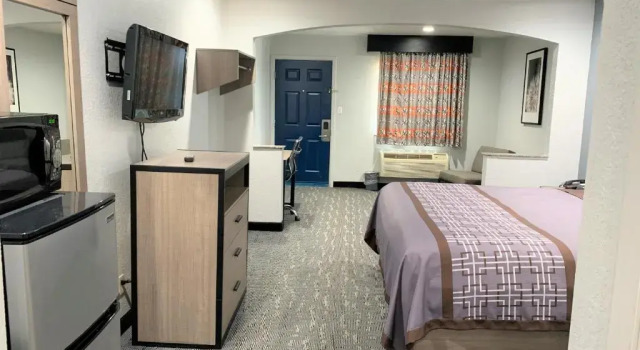 Номер Standard Sunrise Inn & Suites