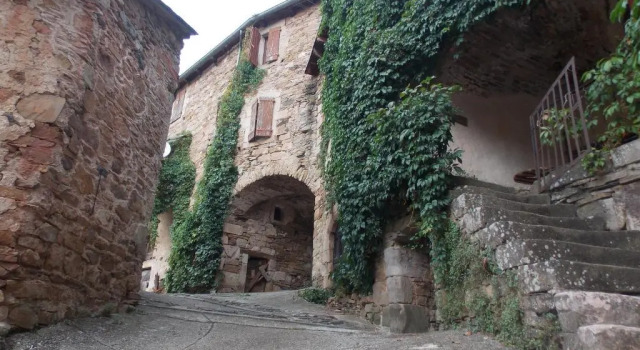 Le Cintrium, Rezervovat Hotel Viala-du-Tarn Aveyron