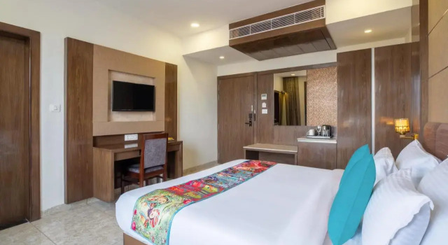 Paandora Grand Udaipur, Забронировать Отель Отели штата Раджастхана с бассейном, Бассейн