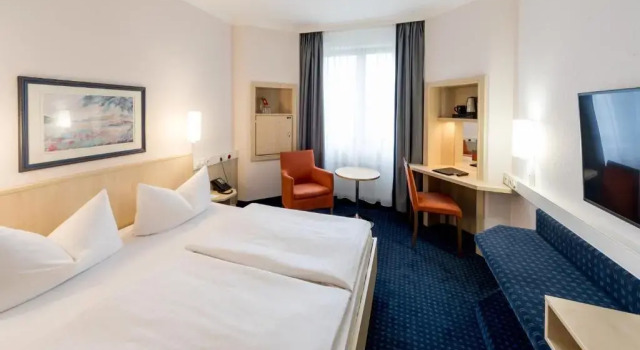 Двухместный номер Standard Hotel Magdeburg City Center by Leonardo Hotels