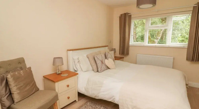 Ty Newydd Bach