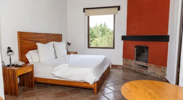 Полулюкс Executive Hotel Hacienda San Martin