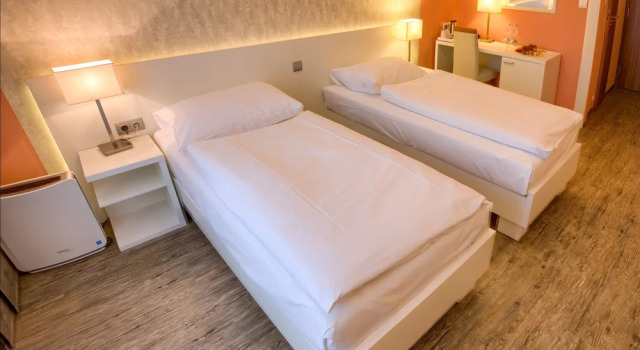 Номер Standard с балконом Avanti Hotel