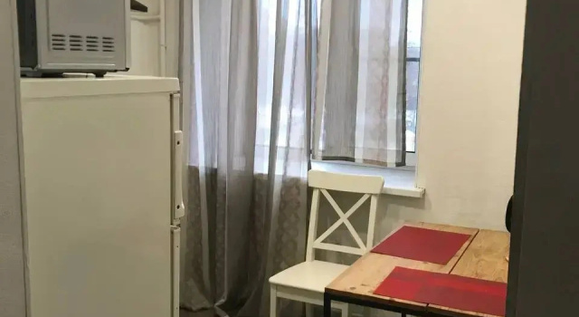 Апартаменты с балконом и с красивым видом из окна Апартаменты Добрые сутки на Первомайской 35