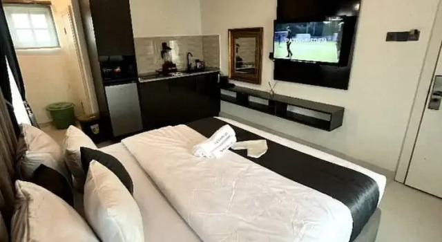 Студия Sweet Home Hotel and Apartments