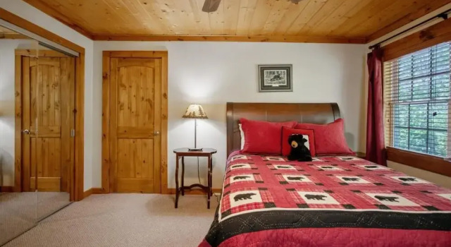 Cowboy Cabin - Gorgeous Unique Mountain Cabin With Creek Porch Pool Table, Reserva ahora Hotel Cherry Log Georgia