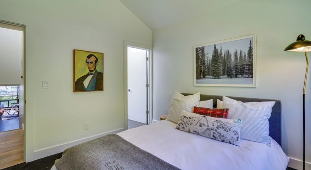 Апартаменты Deer Valley Retreat w/ Hot Tub & Movie Room