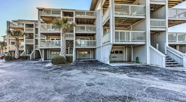 Condo w/ Pool Access - Walk to Beach!, Book Hotel Carolina Beach Wilmington