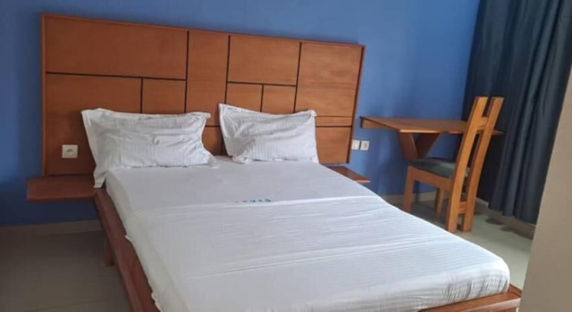 Semto Hotel, Book Hotel Édéa Coastal region