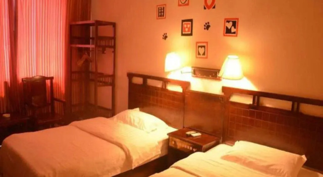 Yangshuo Longteng Hotel, Забронировать Отель Отели Яншо с парковкой, рядом с Парк Яншо, Парковка