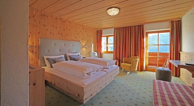 Landgut Thalerhof, Забронировать Отель Отели Штубайталь 3 звезды, 3*