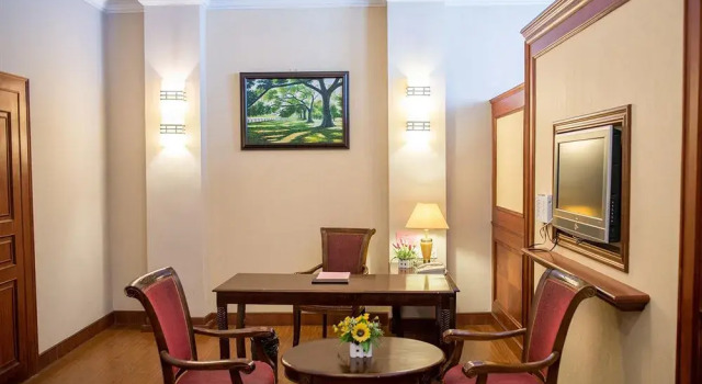 Junius Boutique Hotel, Varaa Boutique-hotelli Changning 