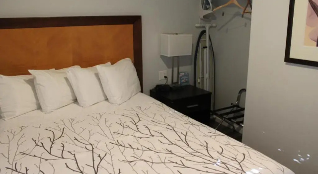 Двухместный люкс Westridge Motor Inn