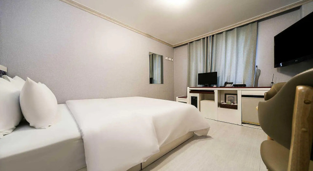 Номер Standard Goodstay Grand Motel Chuncheon