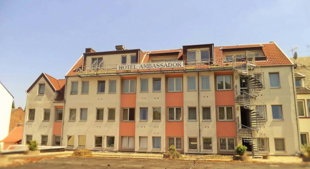 Hotel Ambassador, Забронировать Отель Отели Бонна с парковкой, рядом с Оздоровительный центр Курфюрстенбад, Парковка