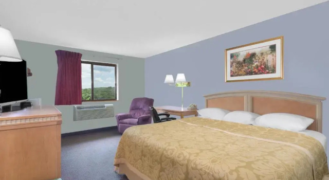 Номер Standard Super 8 by Wyndham Augusta