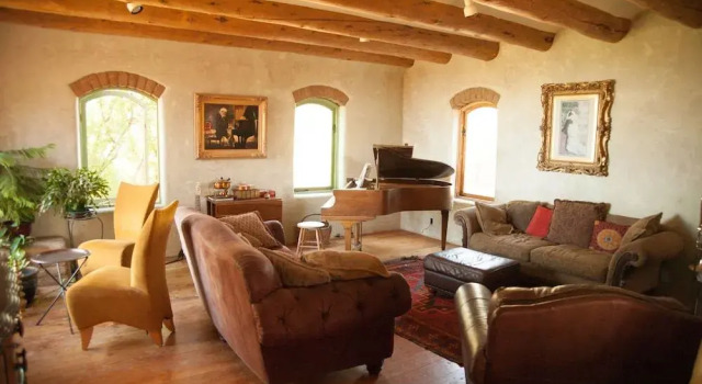 Maison de Terre, Réserver Chambre d'hôtes Hôtels à Cedaredge avec parking, Parking