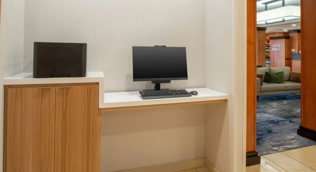 Fairfield Inn & Suites Santa Maria, Забронировать Отель Санта-Мария Central Coast California