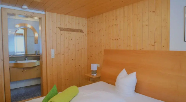 Lush Holiday Home in Klösterle near Sonnenkopf Ski Area, Book Hotel Hotels in Vorarlberg with Parking, Parking