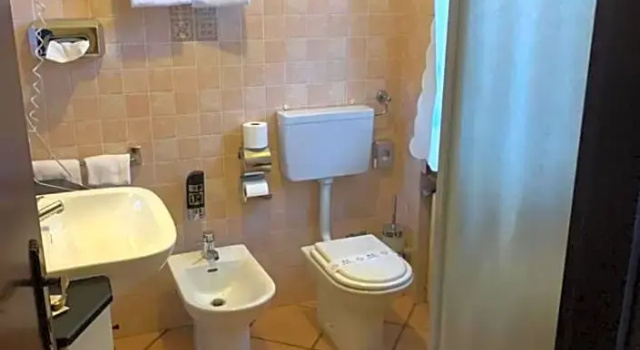 Четырёхместный номер Standard Firenze Hotel Suite & Spa