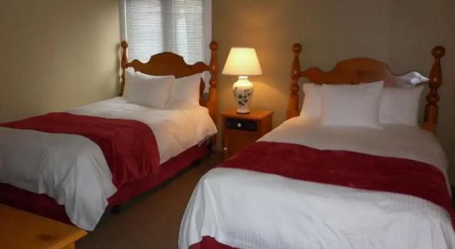 Четырёхместный люкс c 1 комнатой Rocky Crest Golf Resort