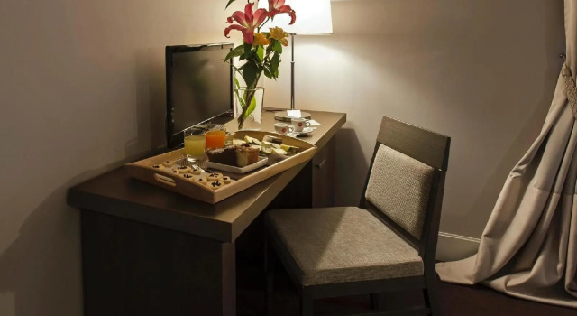 Hotel Villa Torlonia, Забронировать Отель Отели Рима 4 звезды, рядом с Verano Cemetery, 4*