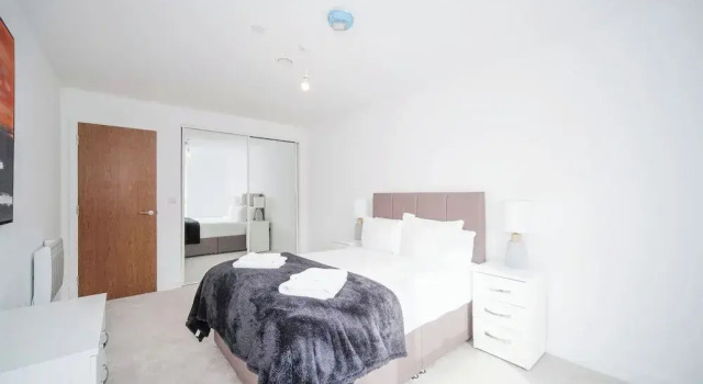 Modern Luxury Grand Exchange Bracknell, Забронировать Отель Отели Брэкнэлл 3 звезды, 3*