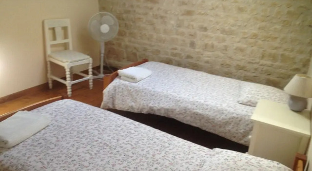 Gites Les Constellations, Rezerwuj Hotel Dœuil-sur-le-Mignon Poitou-Charentes