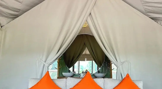 Тент с 2 комнатами Tantawan Tented Camp Chiang Rai