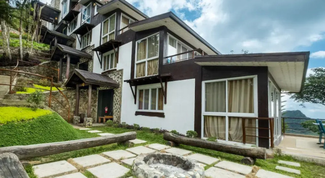 Номер Premier с балконом West 35 Eco Mountain Resort