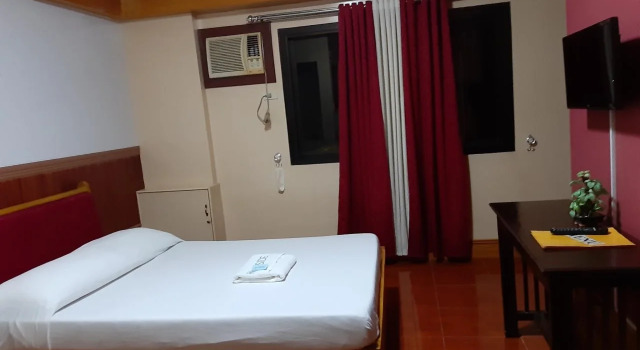 Farm Side Hotel