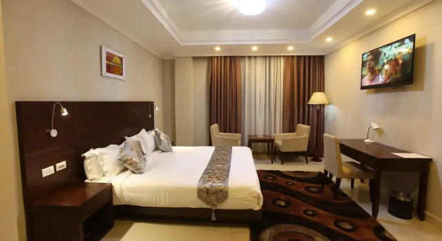 Номер Standard Пентхаус с балконом Geza Apartment Hotel