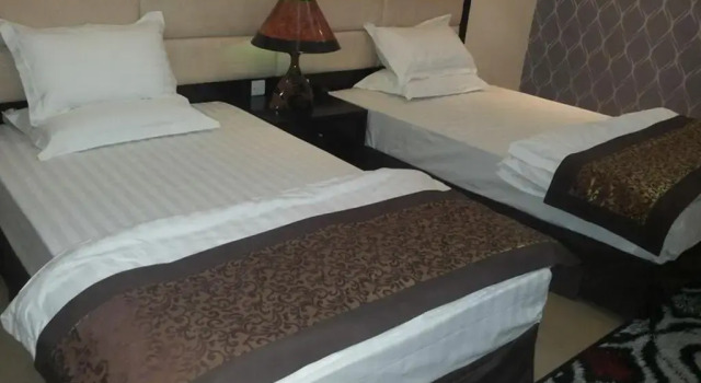 Апартаменты Deluxe с 2 комнатами Quiet Rooms 11 Serviced Apartments