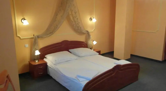 Spichlerz, Varaa Hotelli Stargard Szczecinski Länsi-Pommeri