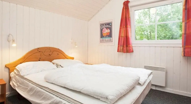 Beautiful Holiday Home in Gedser With Whirlpool, Book Vacation Home Cottages in Gedser, Cottage