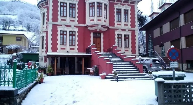 Hotel Restaurante El Parador De Felechosa