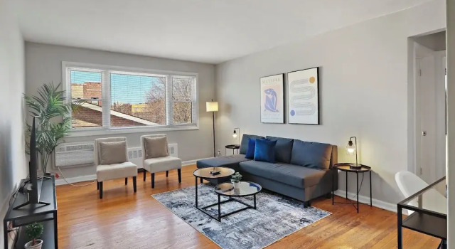 Апартаменты Superior Cozy 2BR Apt Near Parks - Kimball A2